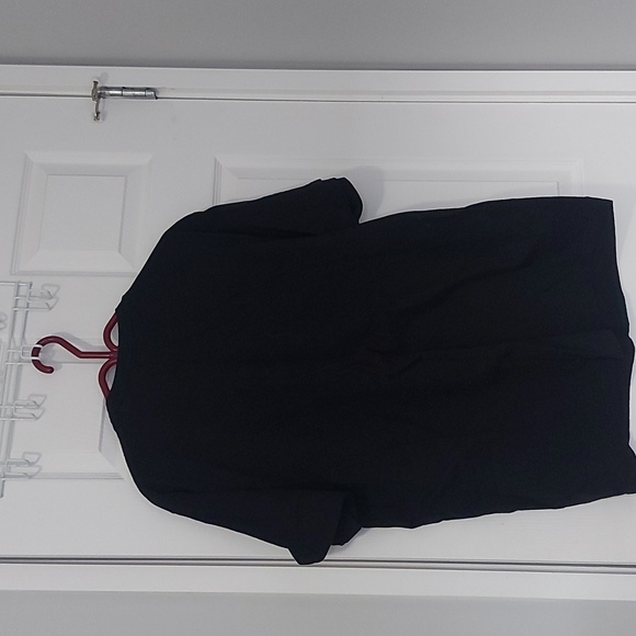 Mens Poison Every Rose has its Thorn graphic tshirt - Picture 3 of 5